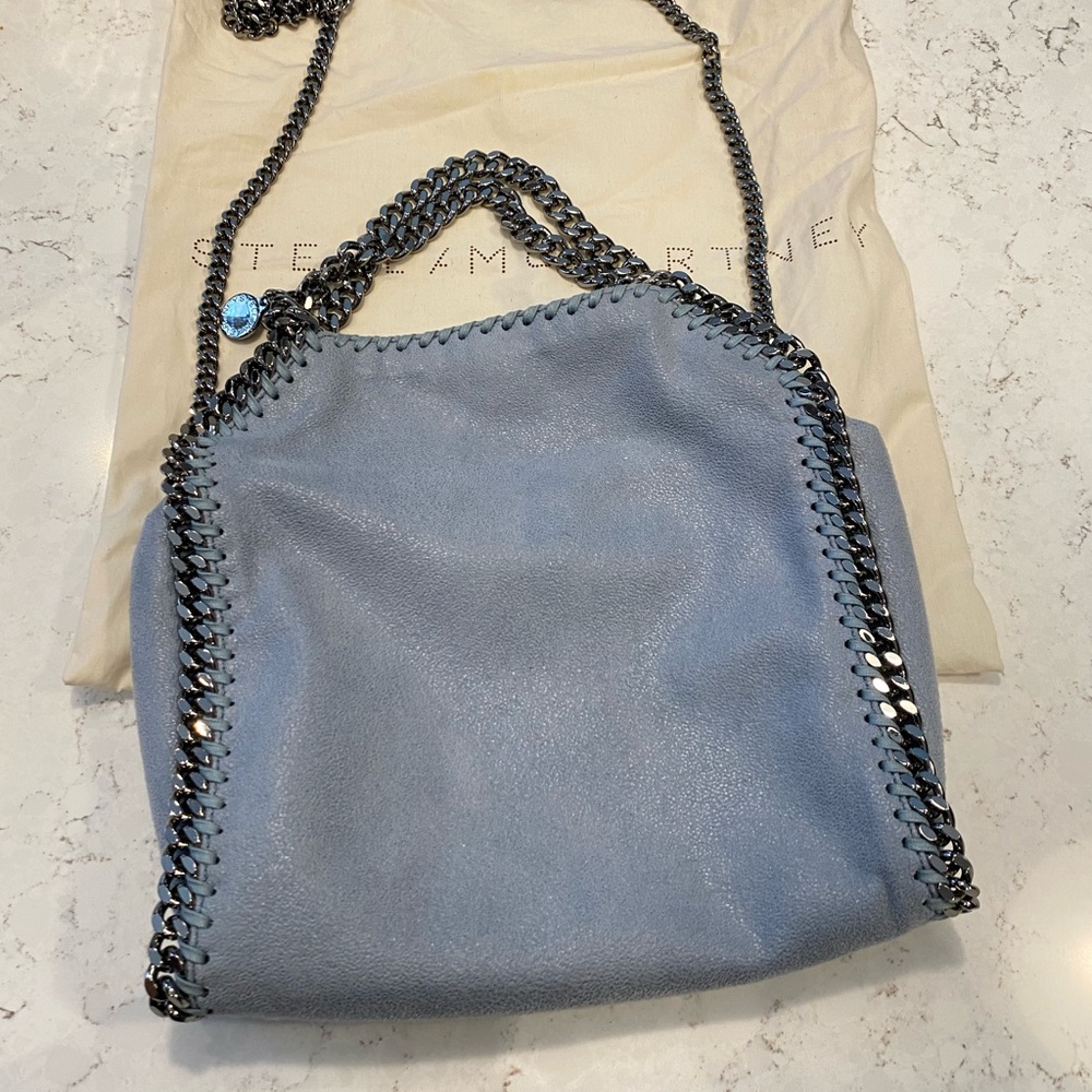 Stella McCartney iconic chain bag